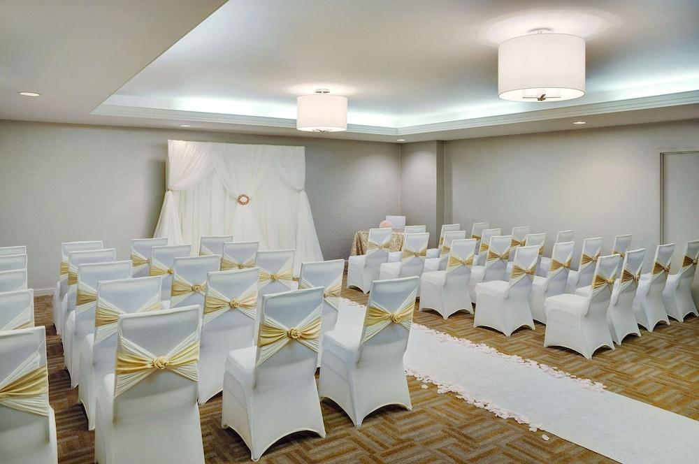 Courtyard By Marriott Kitchener Hotel Kültér fotó