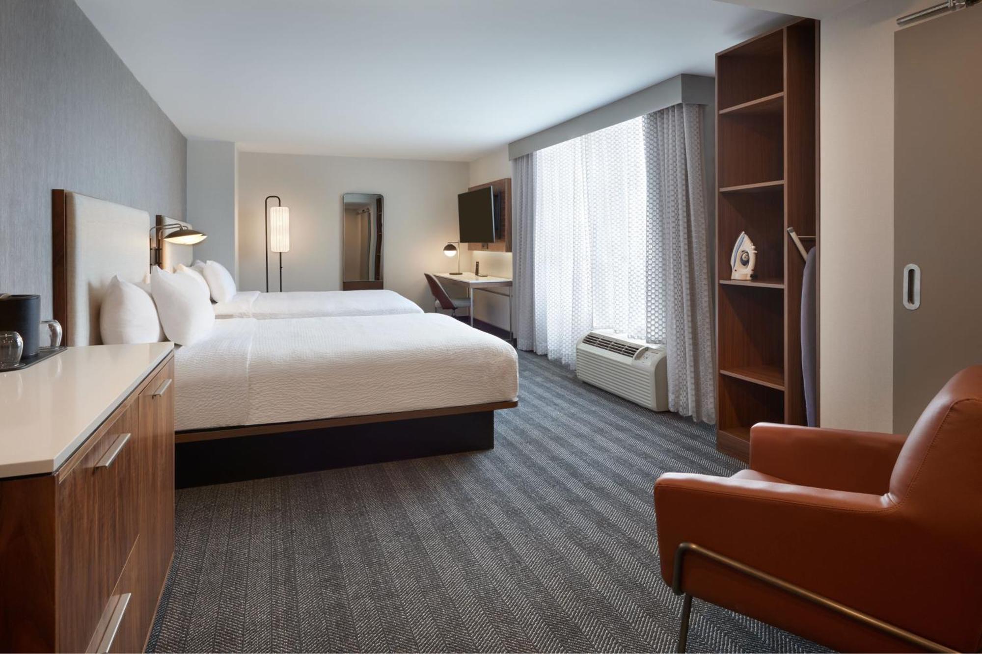 Courtyard By Marriott Kitchener Hotel Kültér fotó